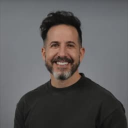 Ariel Navon, headshot