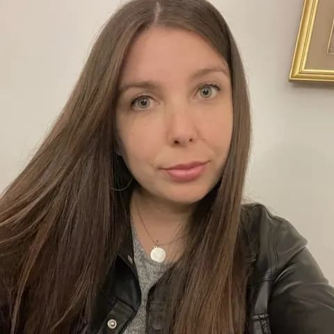 María Sol Imen, headshot